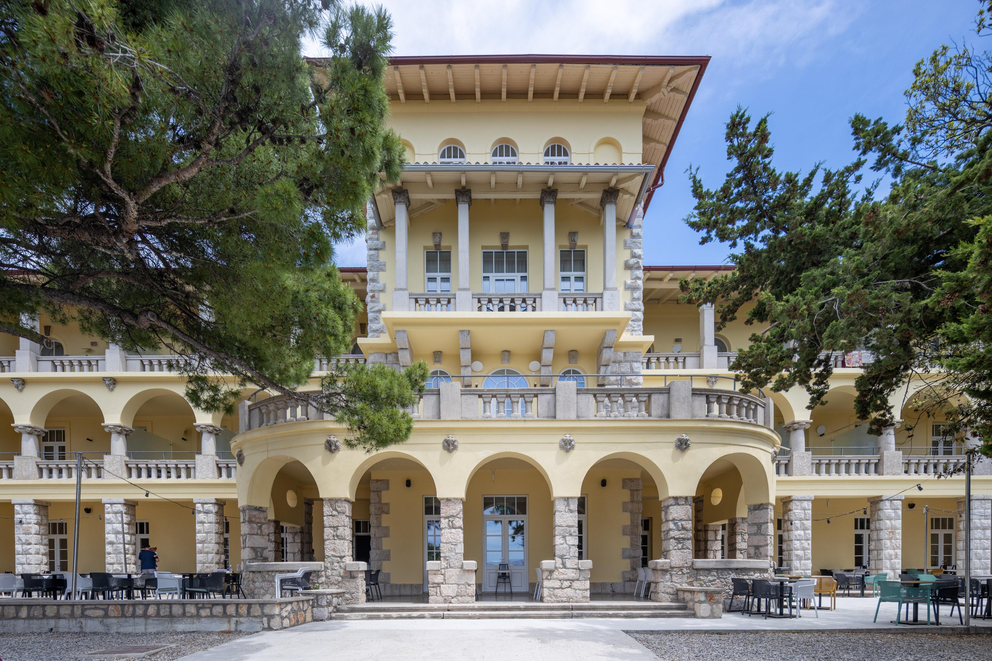 Aminess Vival Lisanj Family Hotel Novi Vinodolski Exterior photo